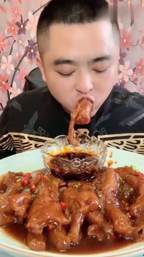 辣鸭头爆料师姐视频在线观看,师姐视频在线观看，揭秘校园风云！  第3张